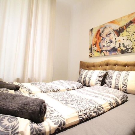 Private Double Bedroom Rf2 Vienne Extérieur photo