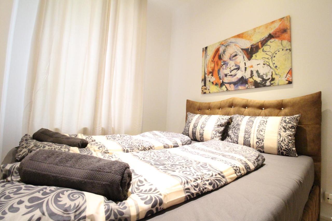Private Double Bedroom Rf2 Vienne Extérieur photo