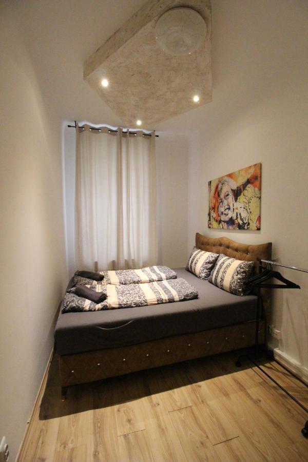 Private Double Bedroom Rf2 Vienne Extérieur photo