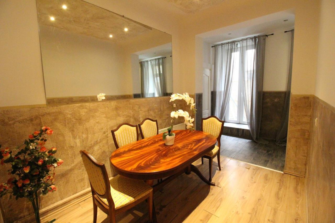 Private Double Bedroom Rf2 Vienne Extérieur photo
